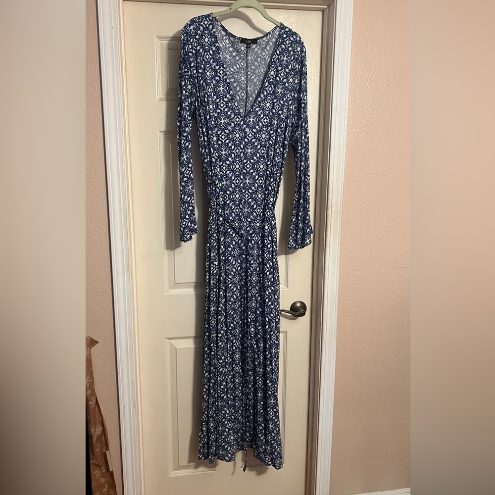 Lulu's Mandala Daydream Blue Print Maxi Dress 1X lightweight